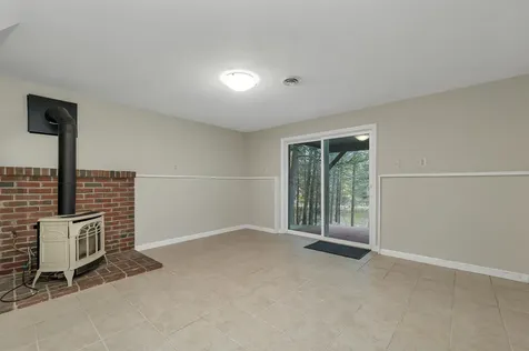 20 Birch Drive Newmarket NH 03857