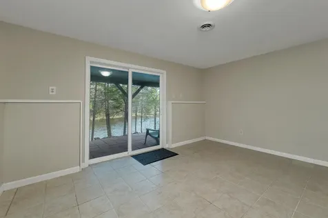 20 Birch Drive Newmarket NH 03857