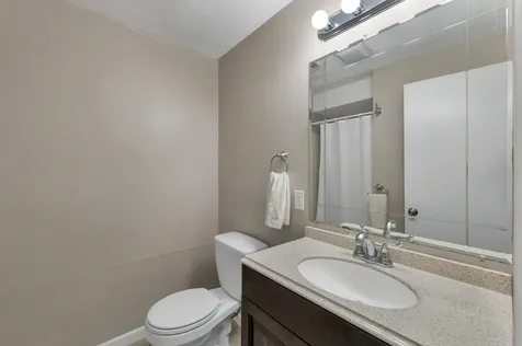 20 Birch Drive Newmarket NH 03857
