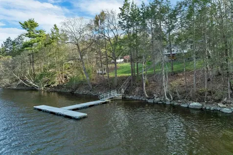 20 Birch Drive Newmarket NH 03857