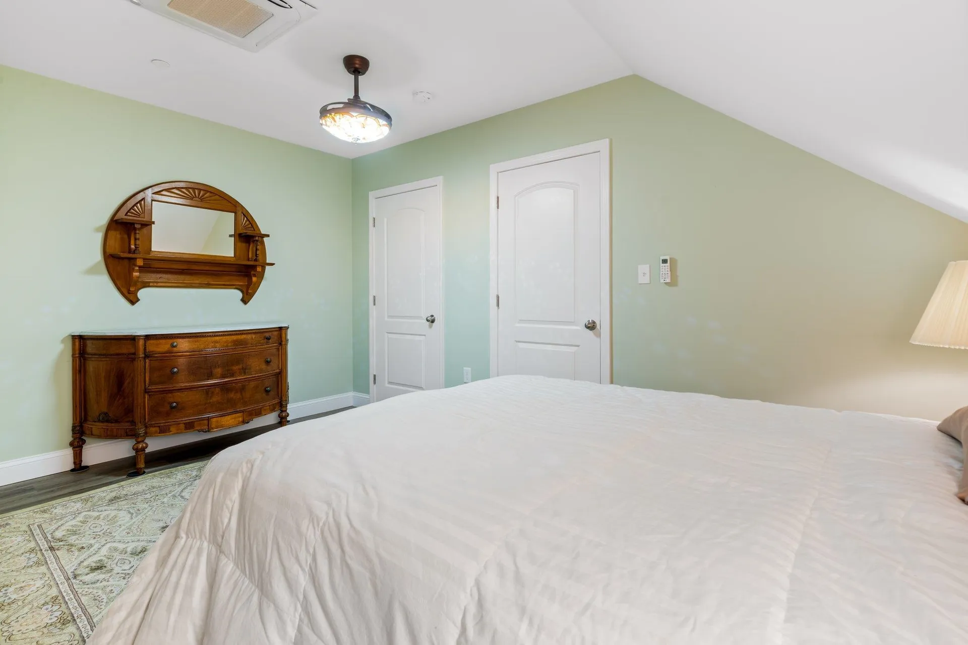 18 Steele Road Derry NH 03038