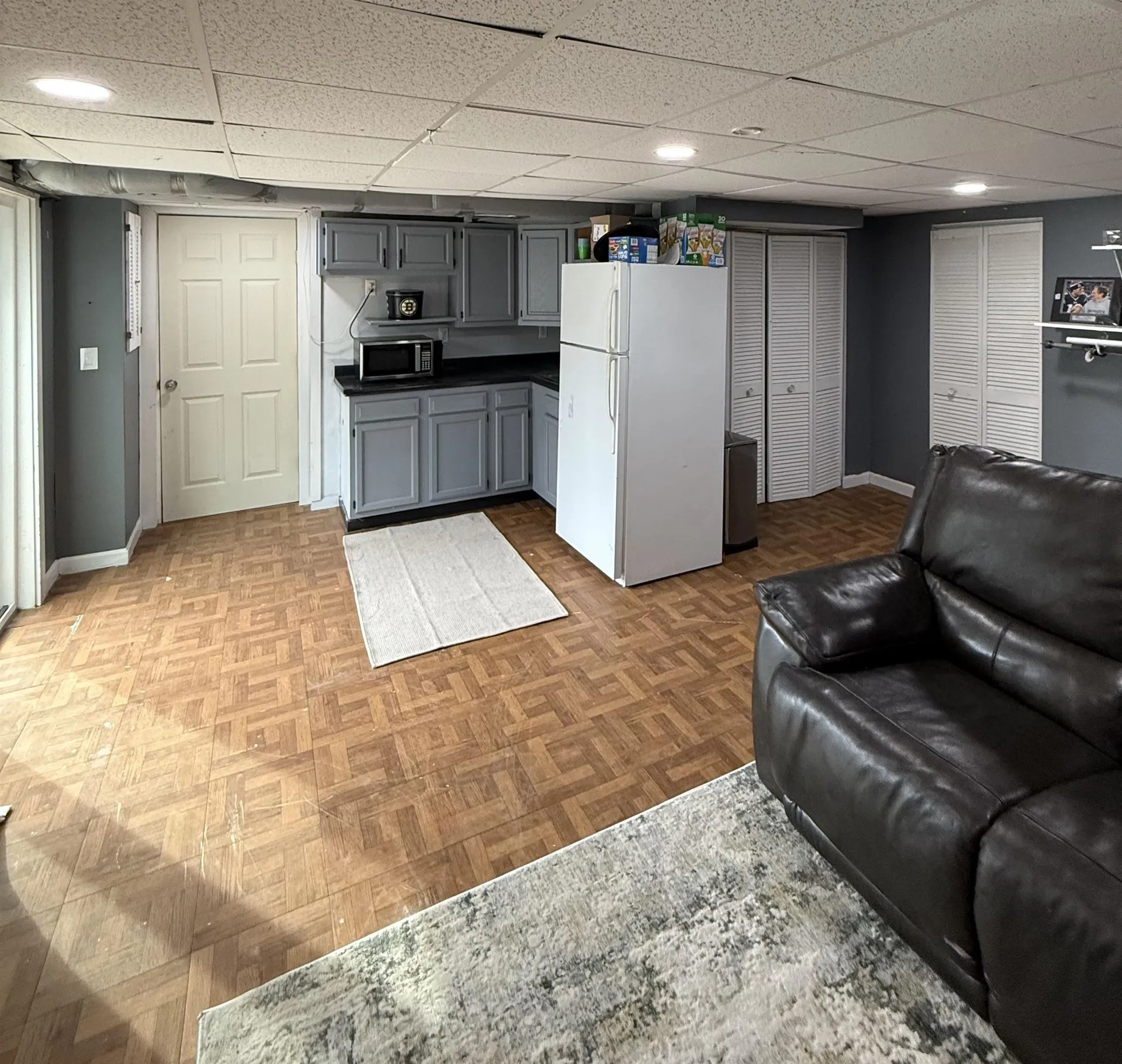 4 Sunset Drive Londonderry NH 03053