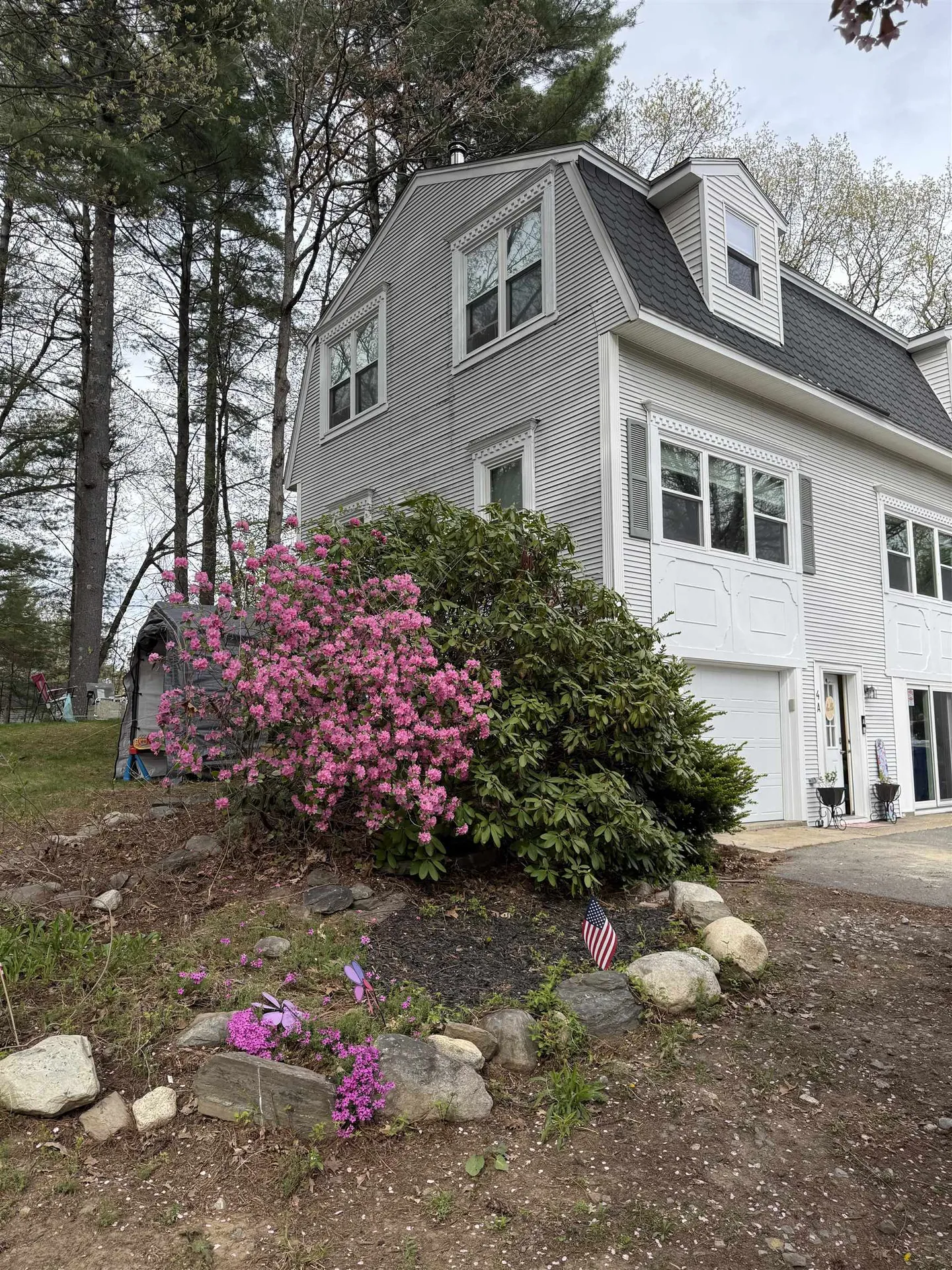 4 Sunset Drive Londonderry NH 03053