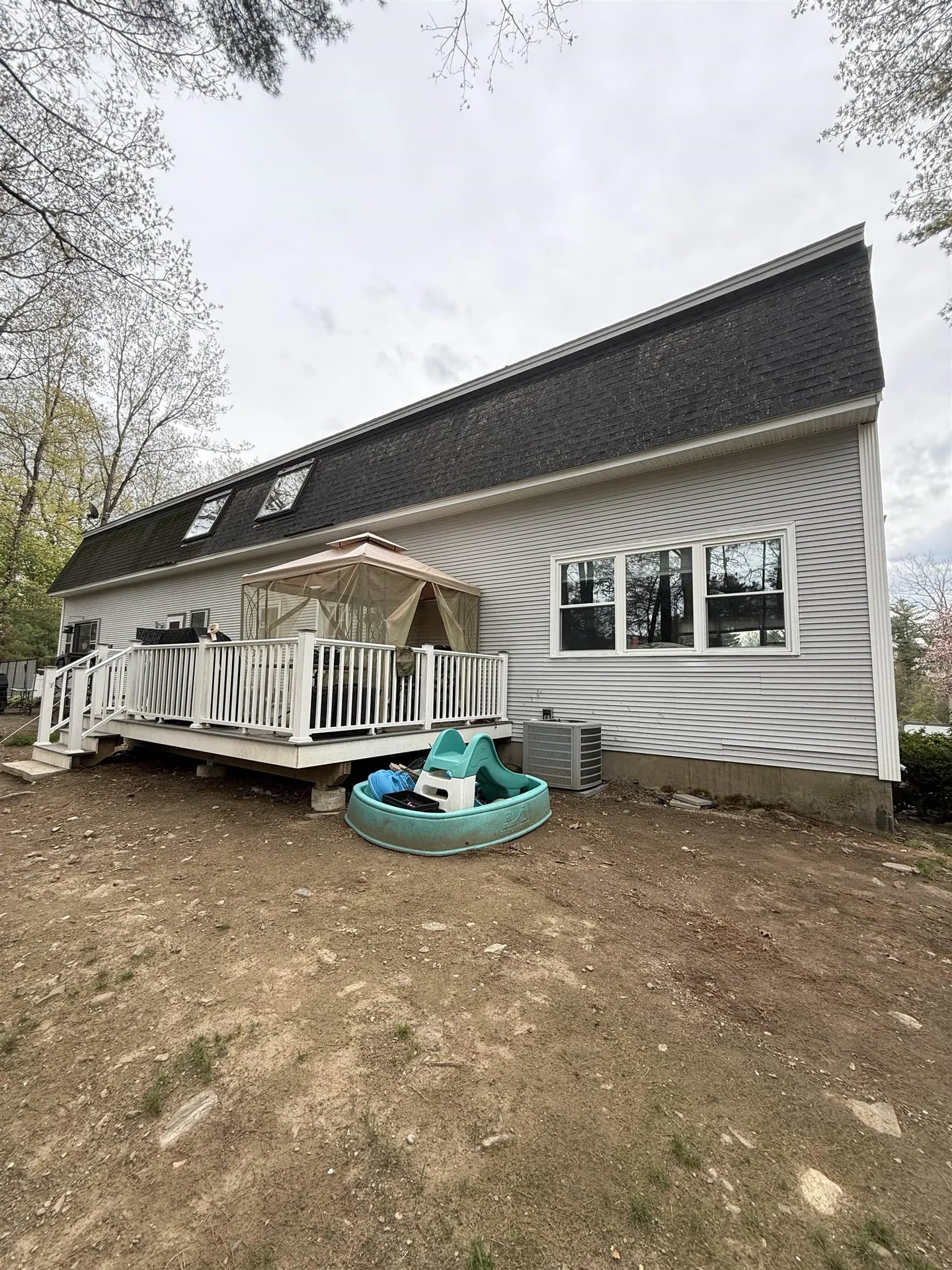 4 Sunset Drive Londonderry NH 03053