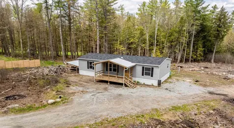416 Bradford Road Newport NH 03773