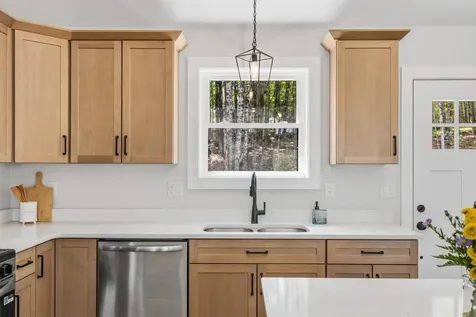 93 Calef Hill Road Franklin NH 03235