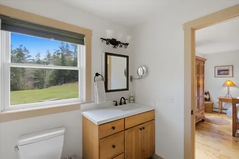 39 Stoney Brook Road Londonderry VT 05148