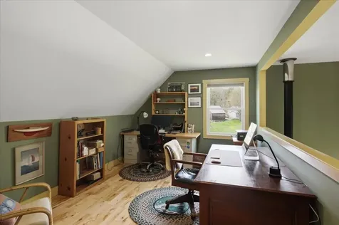 39 Stoney Brook Road Londonderry VT 05148