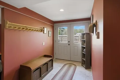 39 Stoney Brook Road Londonderry VT 05148
