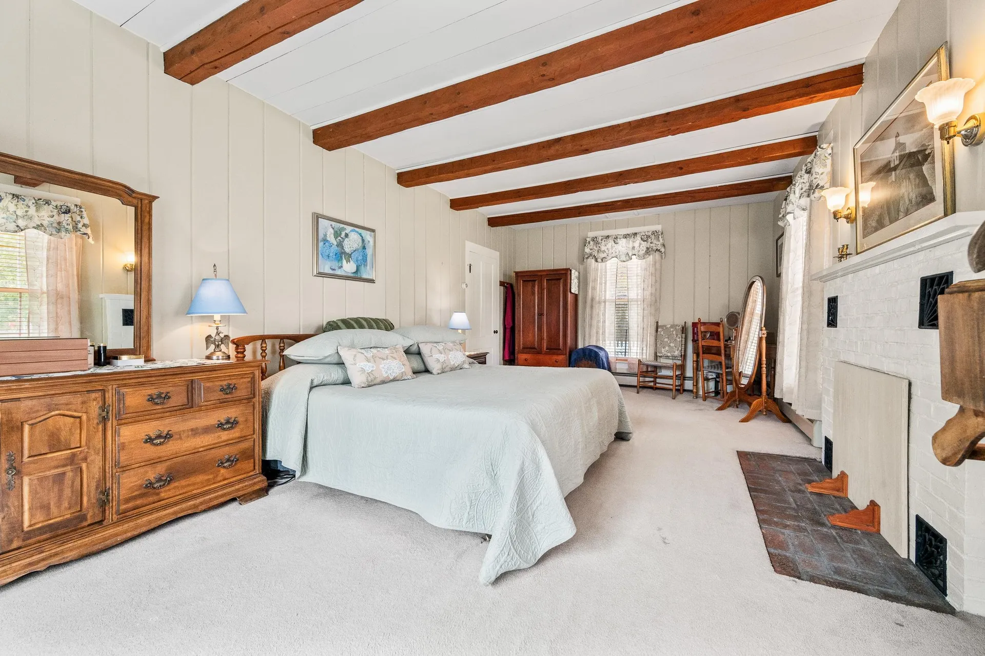 7 Pleasant Street Lancaster NH 03584