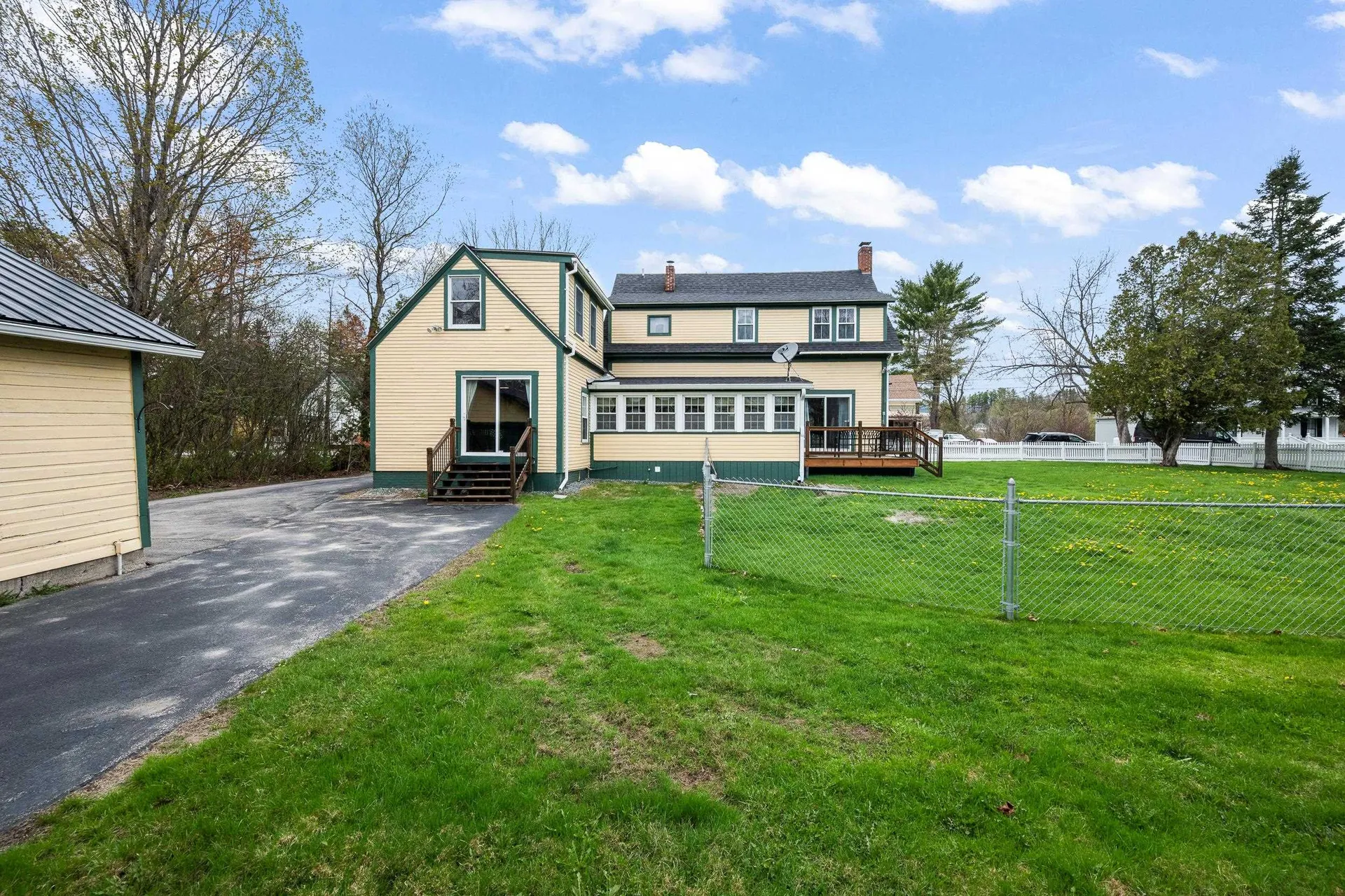 7 Pleasant Street Lancaster NH 03584