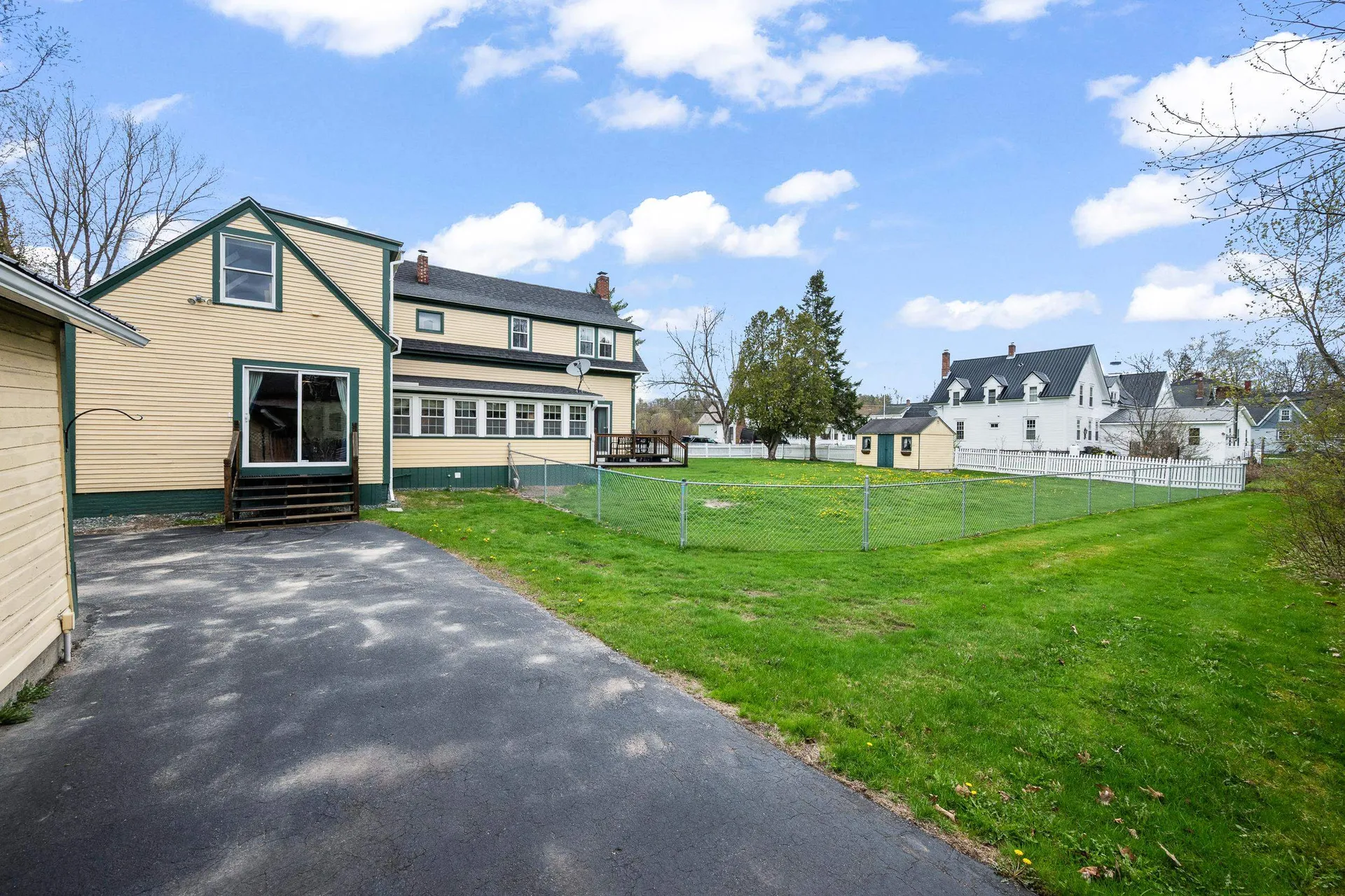 7 Pleasant Street Lancaster NH 03584