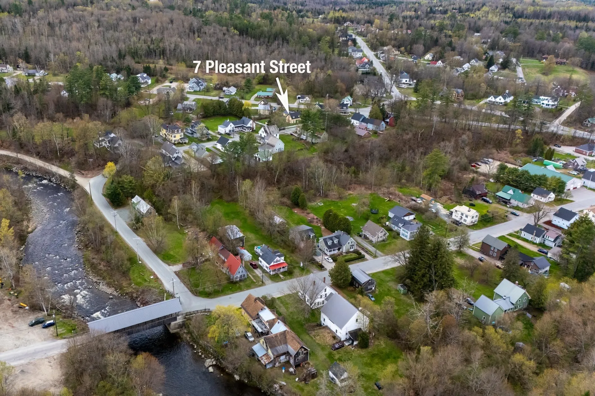 7 Pleasant Street Lancaster NH 03584