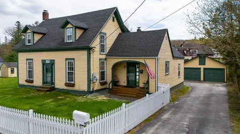 7 Pleasant Street Lancaster NH 03584