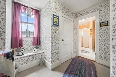 7 Pleasant Street Lancaster NH 03584