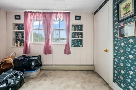 7 Pleasant Street Lancaster NH 03584