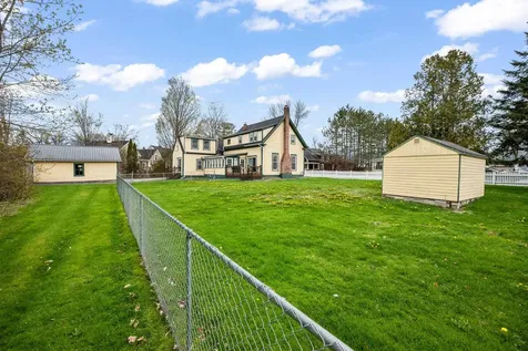 7 Pleasant Street Lancaster NH 03584