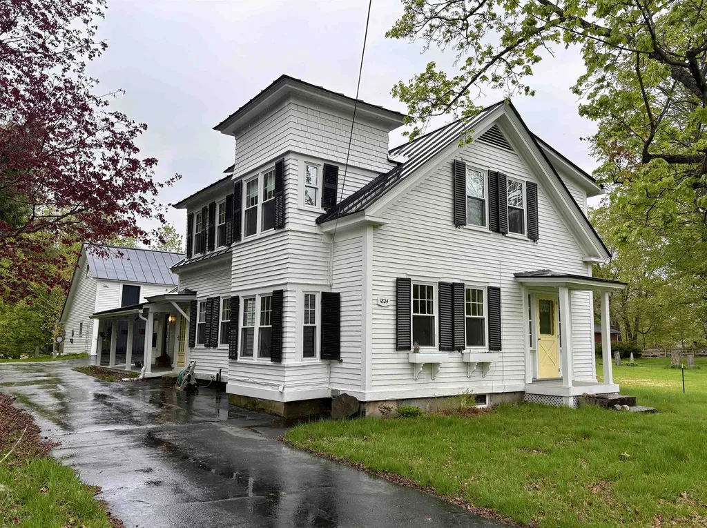 553 Main Street Orford NH 03777