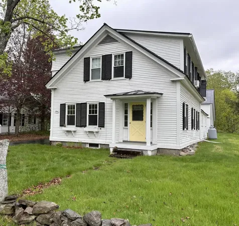 553 Main Street Orford NH 03777