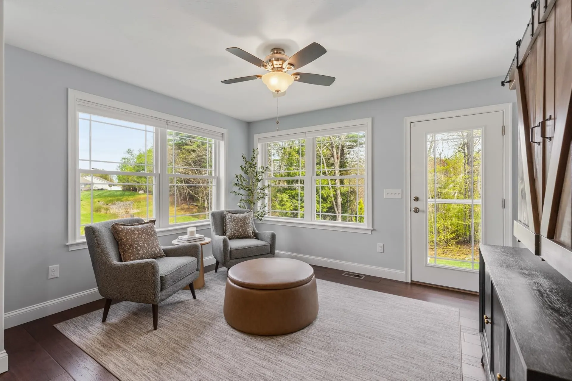 10 Wilson Way Brentwood NH 03833