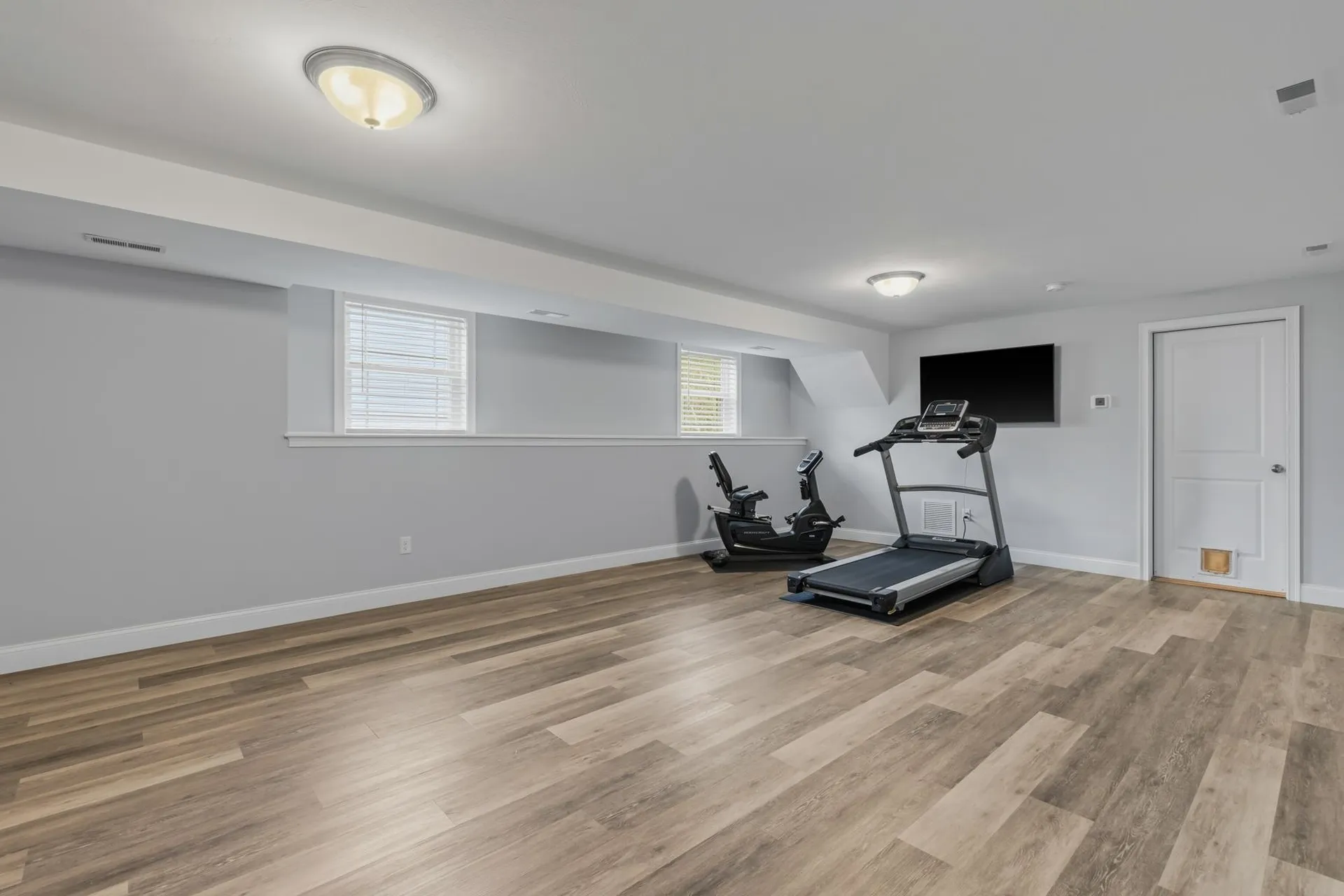 10 Wilson Way Brentwood NH 03833