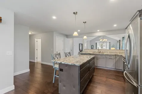 10 Wilson Way Brentwood NH 03833
