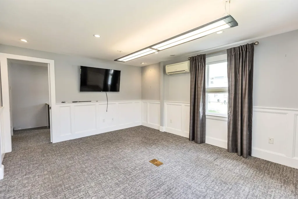 479 Nashua Street Milford NH 03055