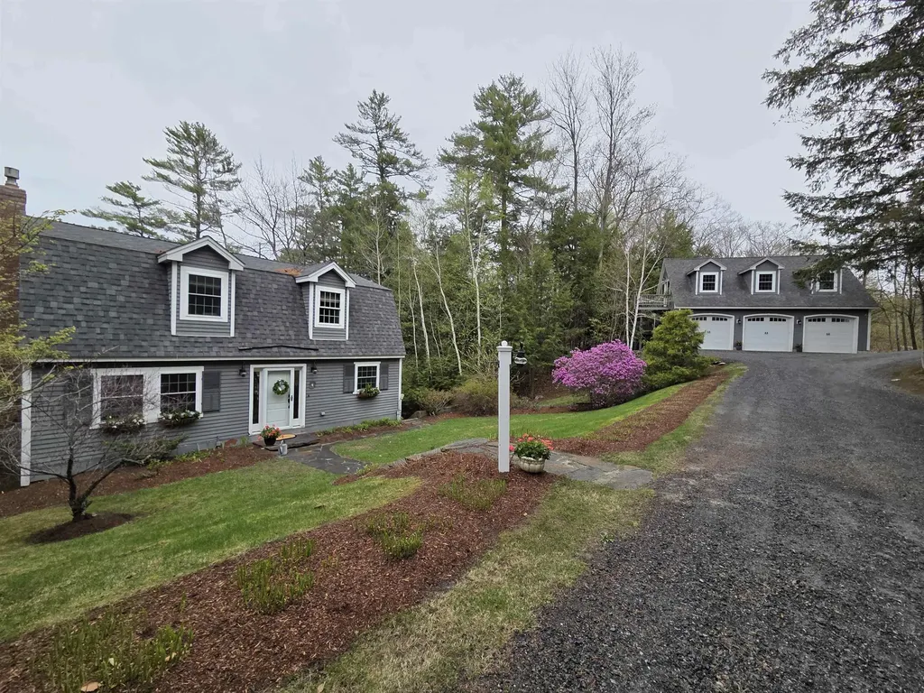 93 Algonquin Road Enfield NH 03748
