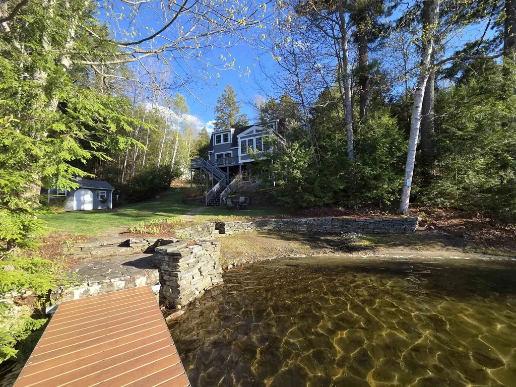 93 Algonquin Road Enfield NH 03748