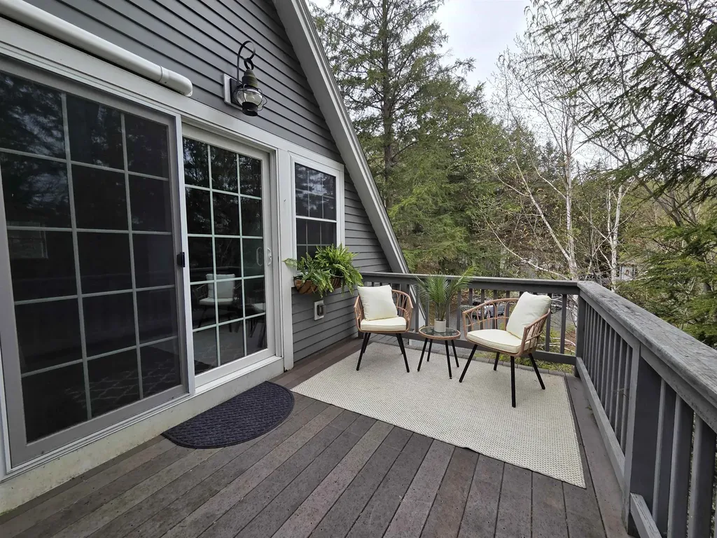 93 Algonquin Road Enfield NH 03748