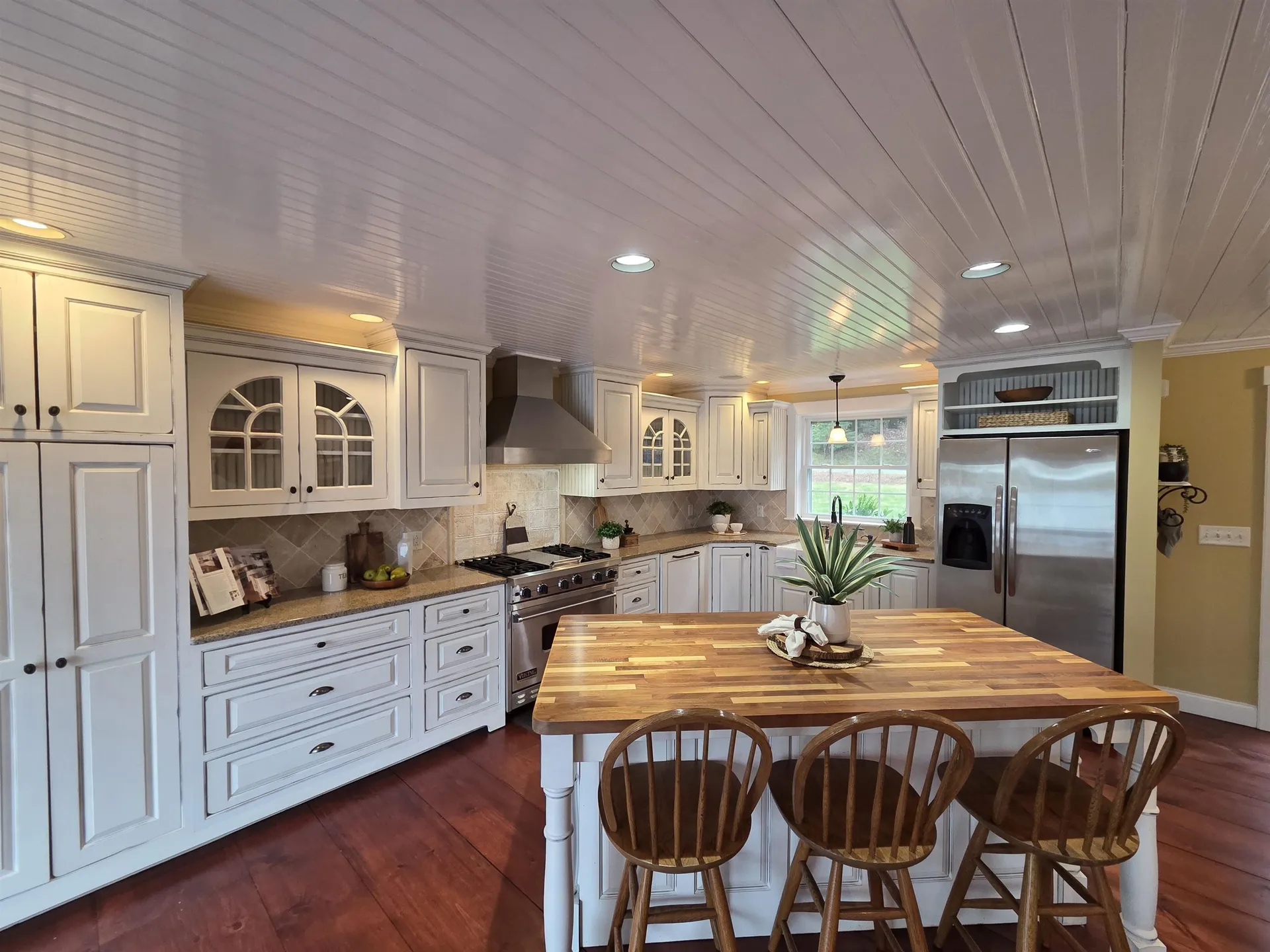 93 Algonquin Road Enfield NH 03748