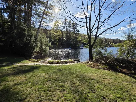 93 Algonquin Road Enfield NH 03748