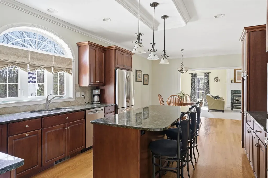 5 Duston Road Windham NH 03087