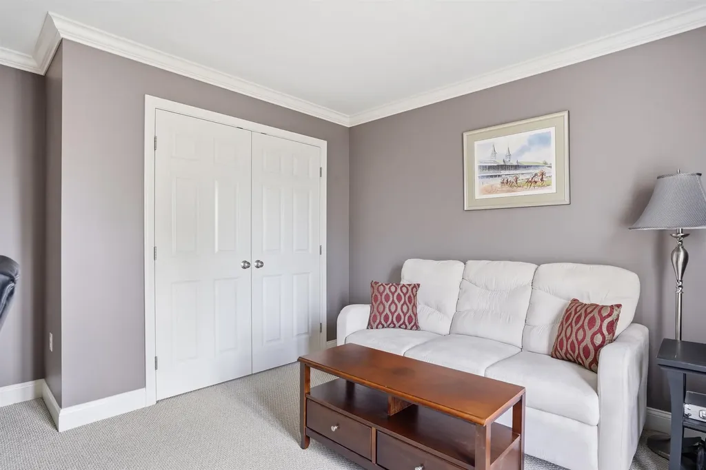 5 Duston Road Windham NH 03087