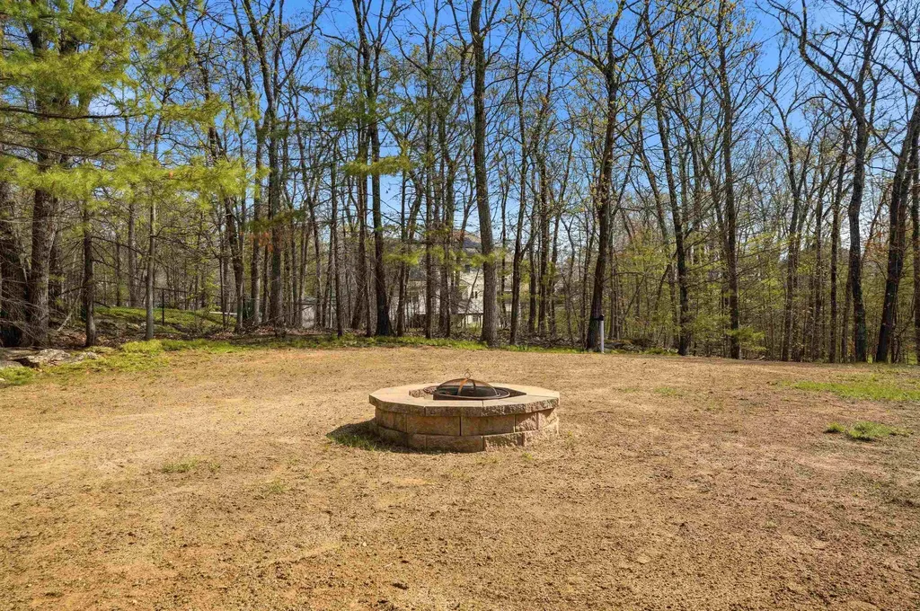 5 Duston Road Windham NH 03087