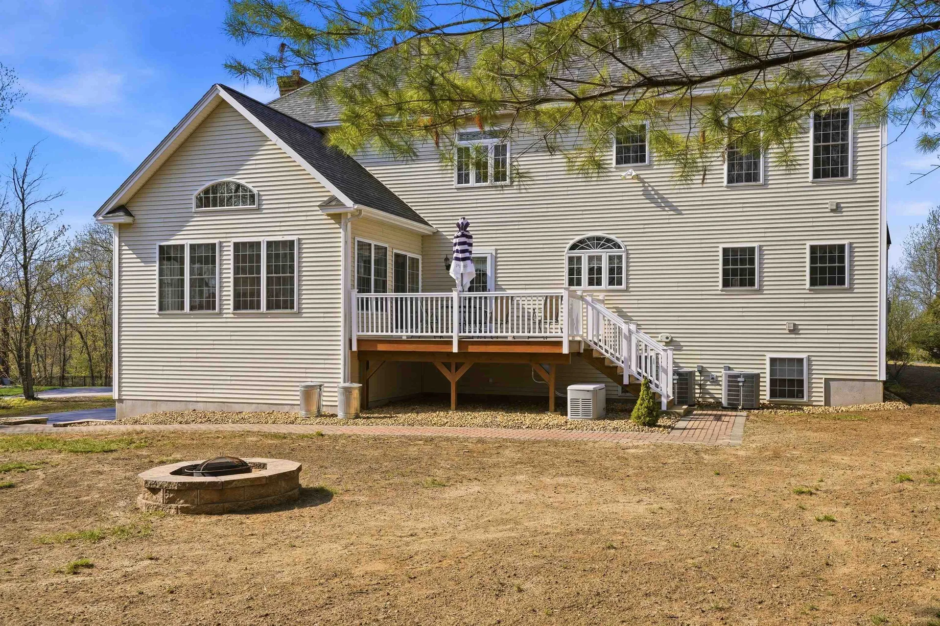 5 Duston Road Windham NH 03087