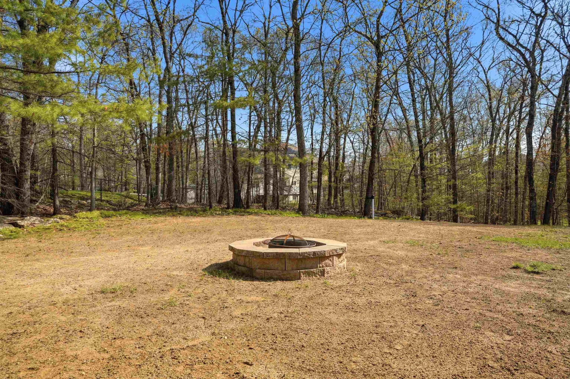 5 Duston Road Windham NH 03087