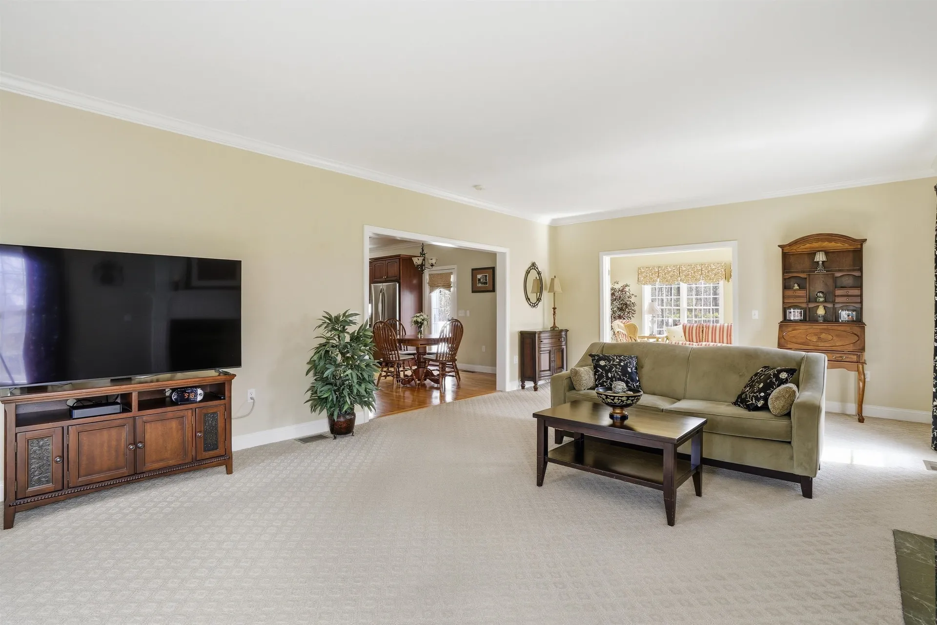 5 Duston Road Windham NH 03087
