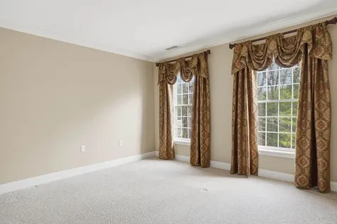 5 Duston Road Windham NH 03087