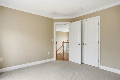5 Duston Road Windham NH 03087