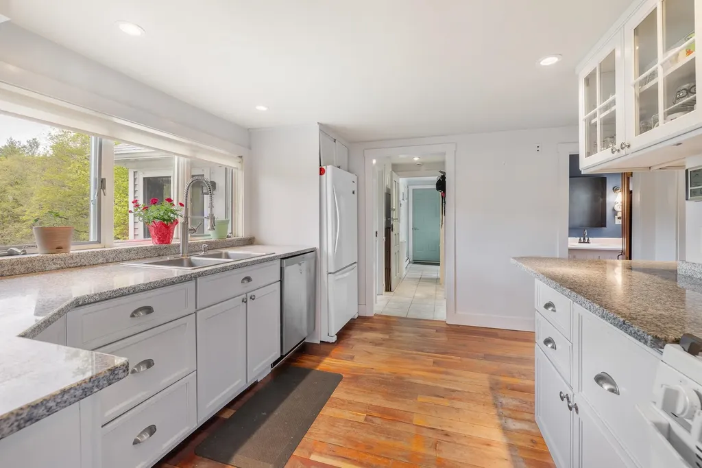 1224 Tucker Hill Road Thetford VT 05075