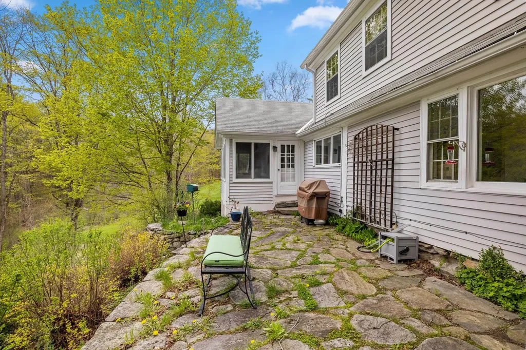 1224 Tucker Hill Road Thetford VT 05075