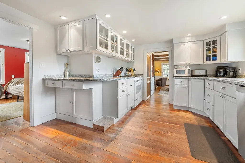 1224 Tucker Hill Road Thetford VT 05075