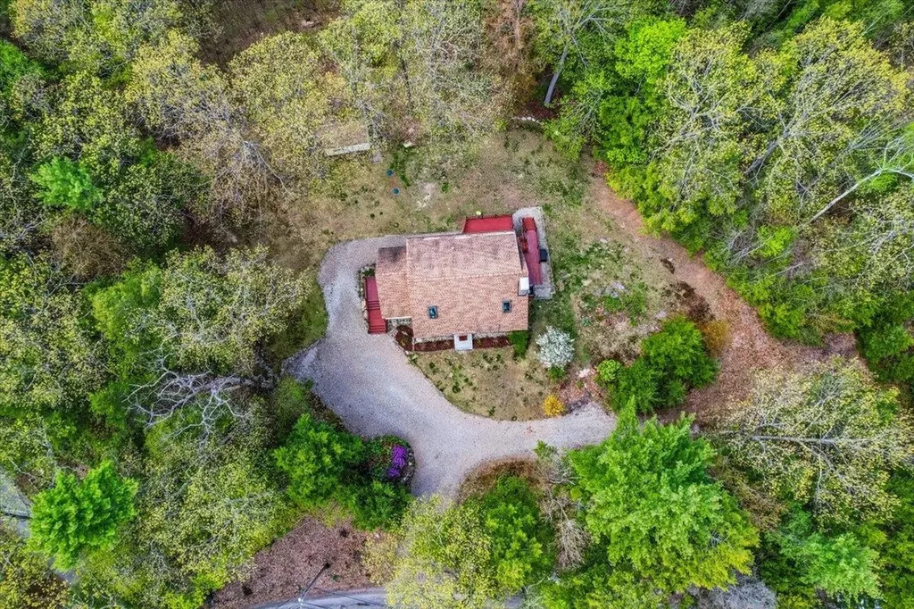 35 Haynes Road Deerfield NH 03037