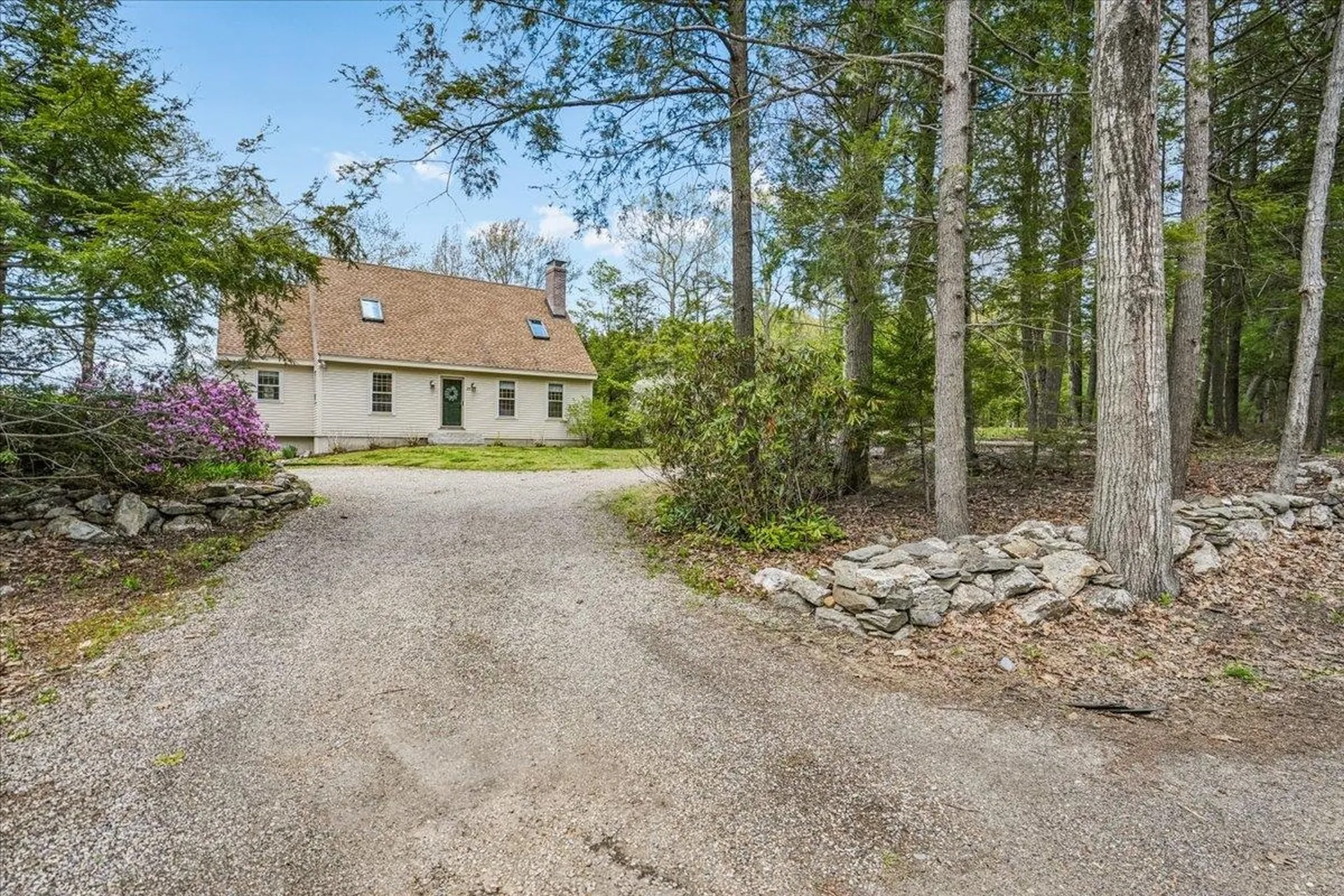 35 Haynes Road Deerfield NH 03037