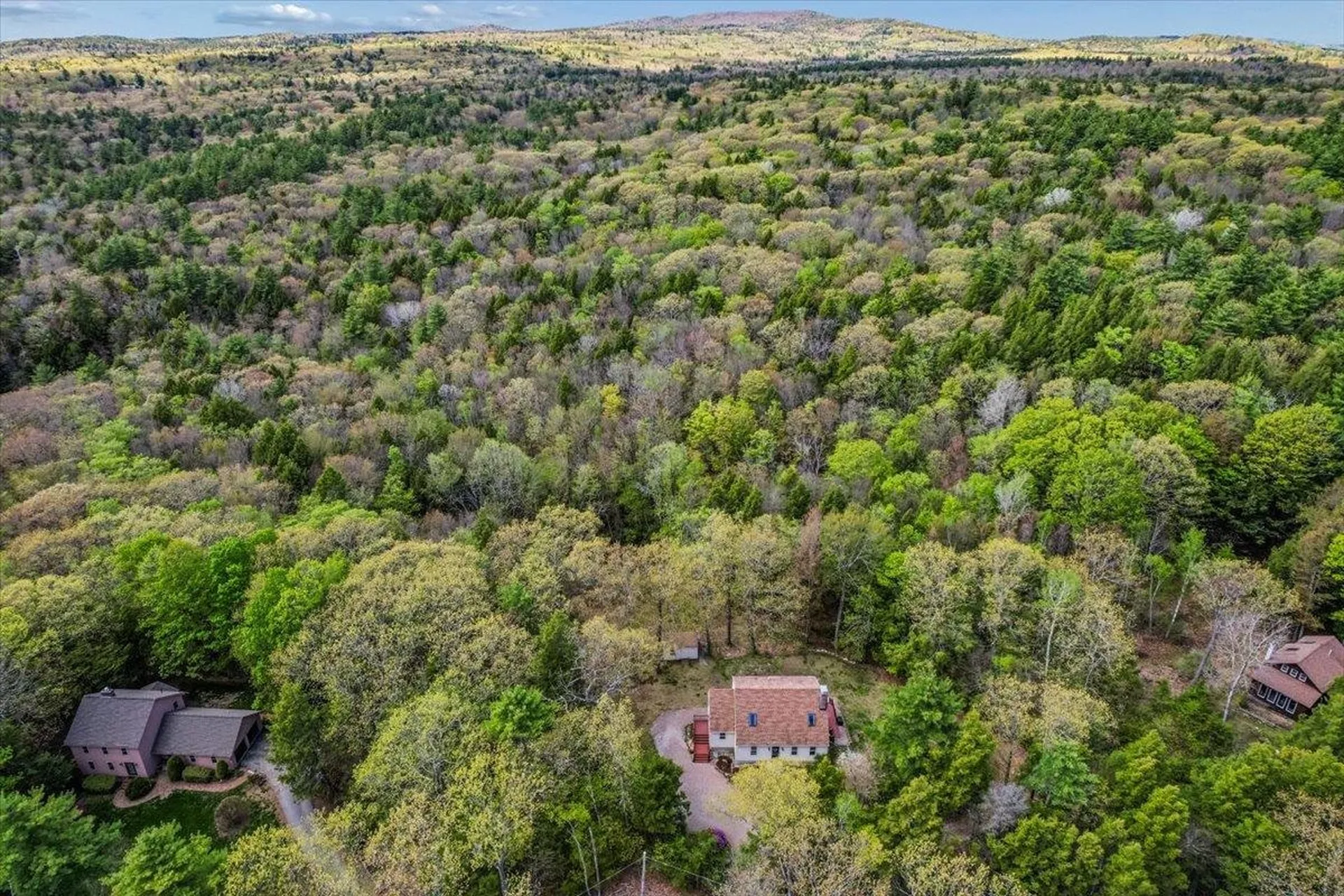35 Haynes Road Deerfield NH 03037