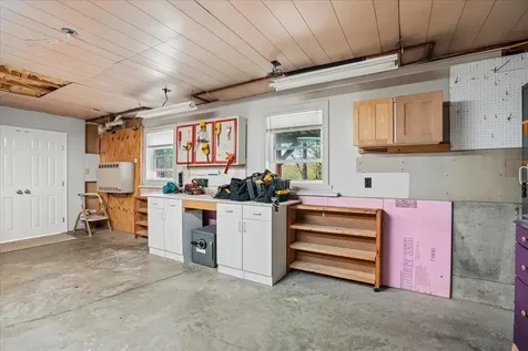 35 Haynes Road Deerfield NH 03037