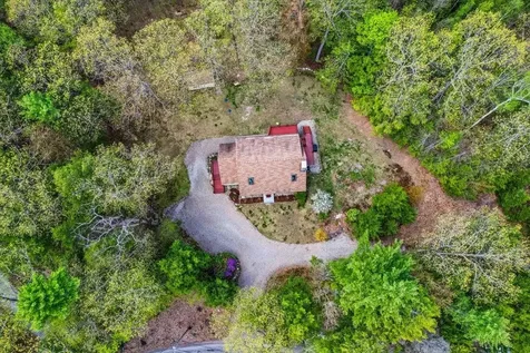 35 Haynes Road Deerfield NH 03037