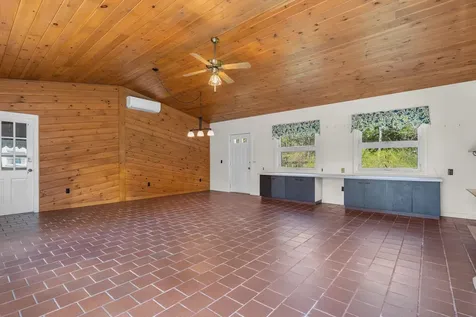 5 Courtland Drive Merrimack NH 03054