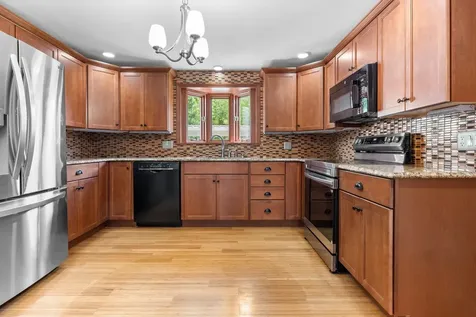 5 Courtland Drive Merrimack NH 03054